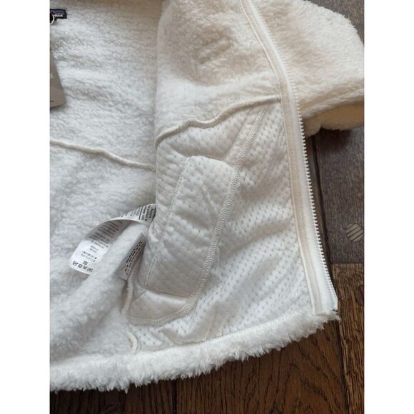 Patagonia Kids Los Gatos Hoody Jacket Birch White NWT Size Small 7-8 - Picture 4 of 10